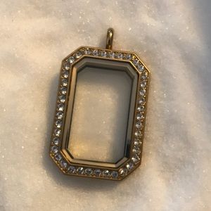 Origami Owl Jewelry - Origami Owl Gold Heritage Locket Origami Owl Jewelry - Origami Owl Gold Heritage Locket